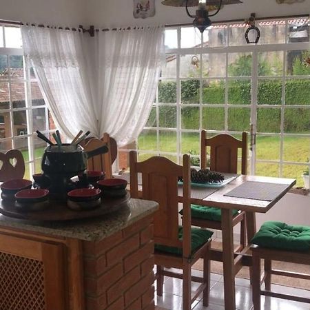 Willa Casa Das Glicinias Perto Do Centro Monte Verde  Zewnętrze zdjęcie